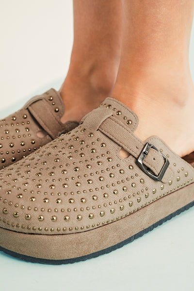 Parchment Rivet Buckle Closed Toe Platform Slippers